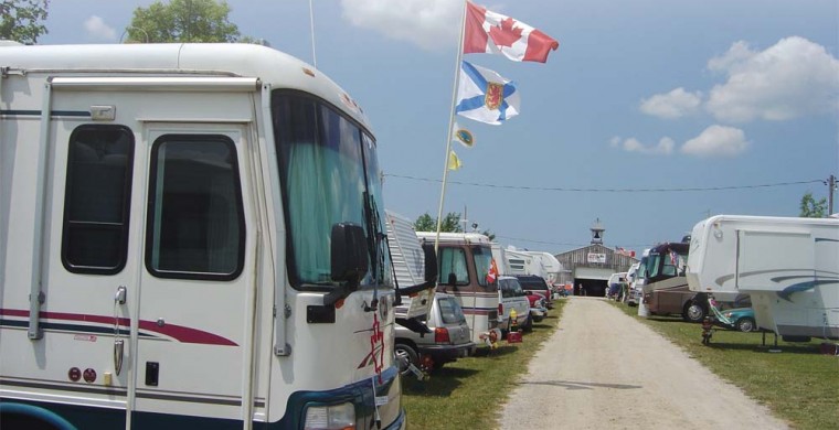 what is considered a full hookup campsite Camping rates (rv's & tent's) we have full hookup sites that can accommodate both small and large trailers and rv's full hook-up campsite reservation includes. what is considered a full hookup campsite Camping rates (rv's & tent's) we have full hookup sites that can accommodate both small and large trailers and rv's full hook-up campsite reservation includes.