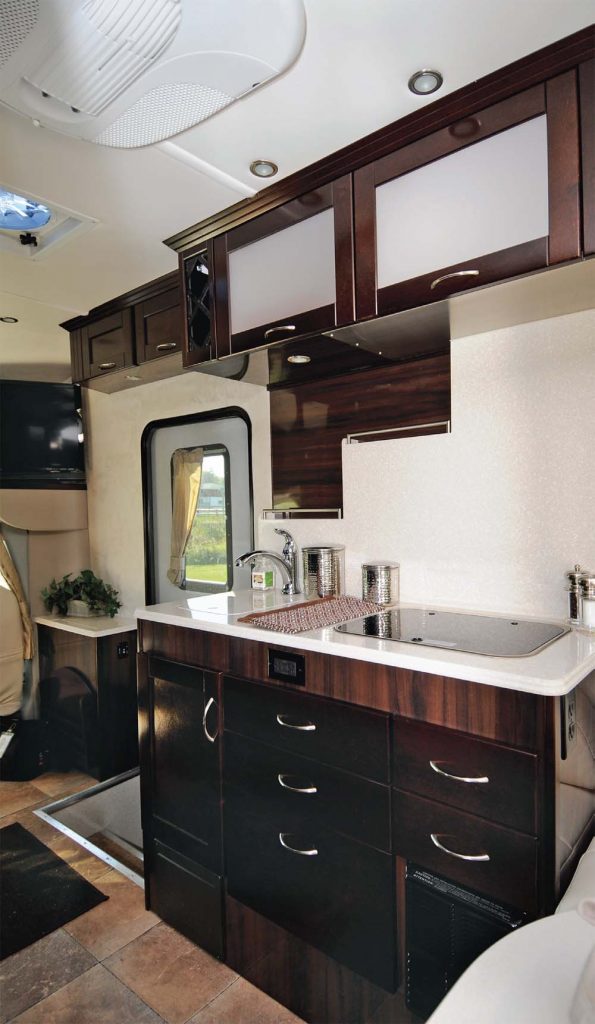 2014 Pleasure-Way Pursuit - RV Lifestyle Magazine