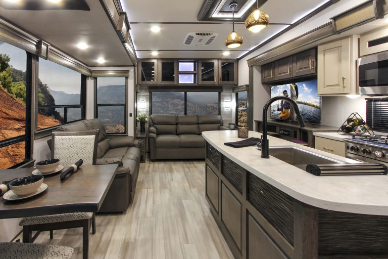 2022 Fifth Wheels | RV Lifestyle Magazine