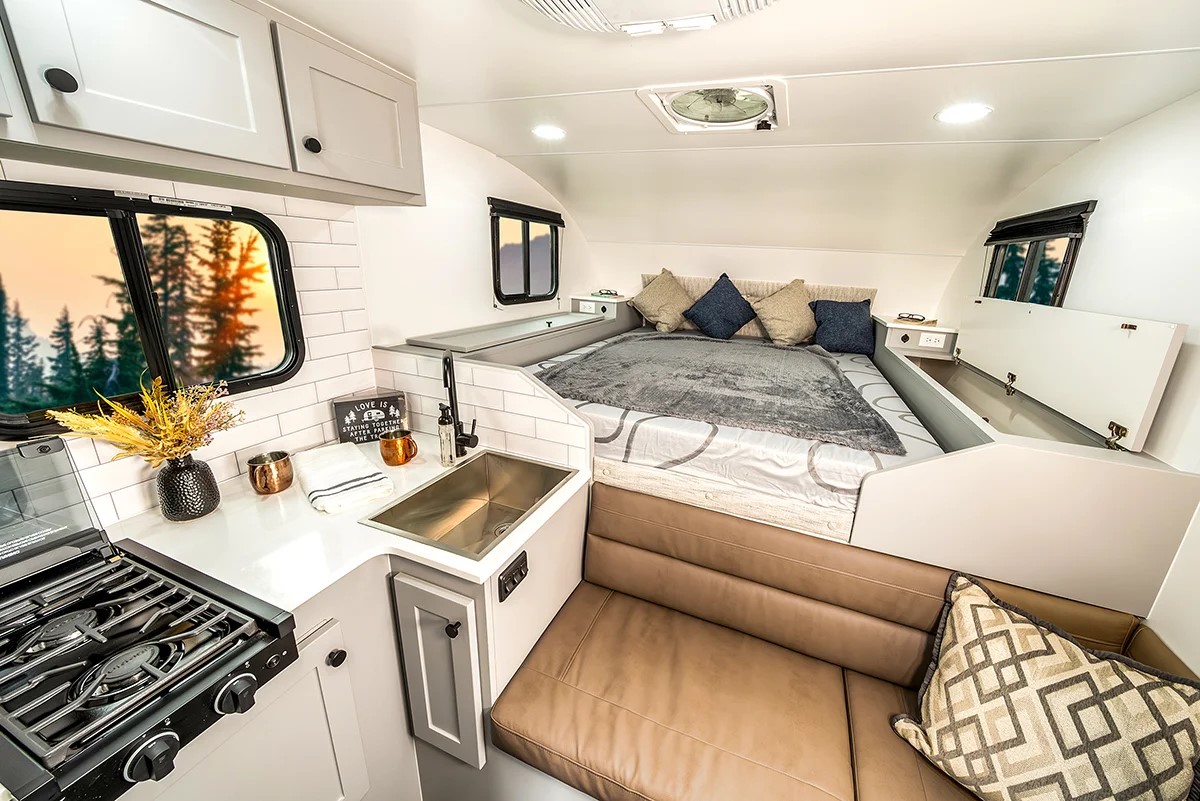 Soaring Eagle AERIE Truck Camper - interior view