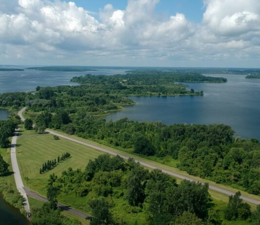 Long Sault Parkway - photo by Ben Coles